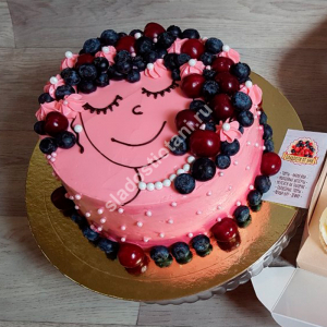 Торт с ягодами